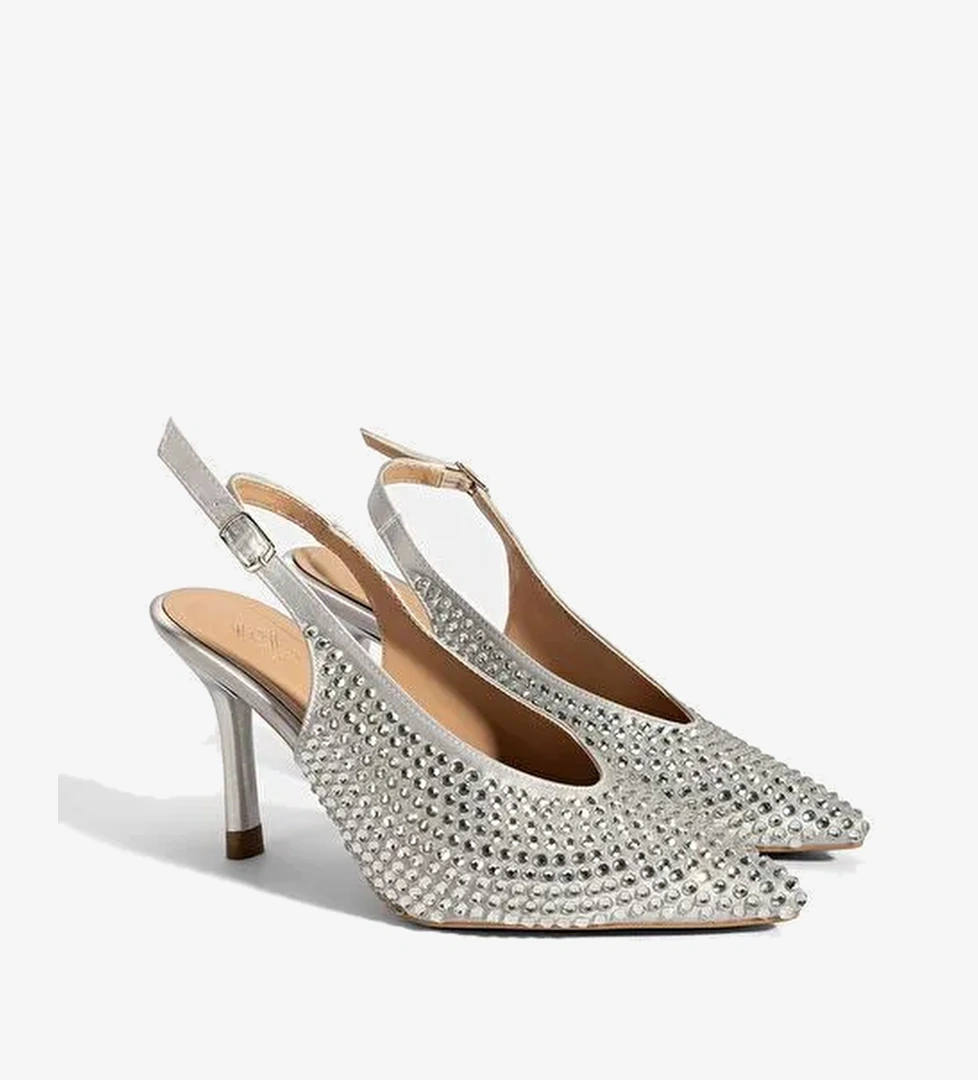 Kadın Gümüş Ayarlanabilir Metal Tokalı Taşlı Abiye Ayakkabı - Görsel 1