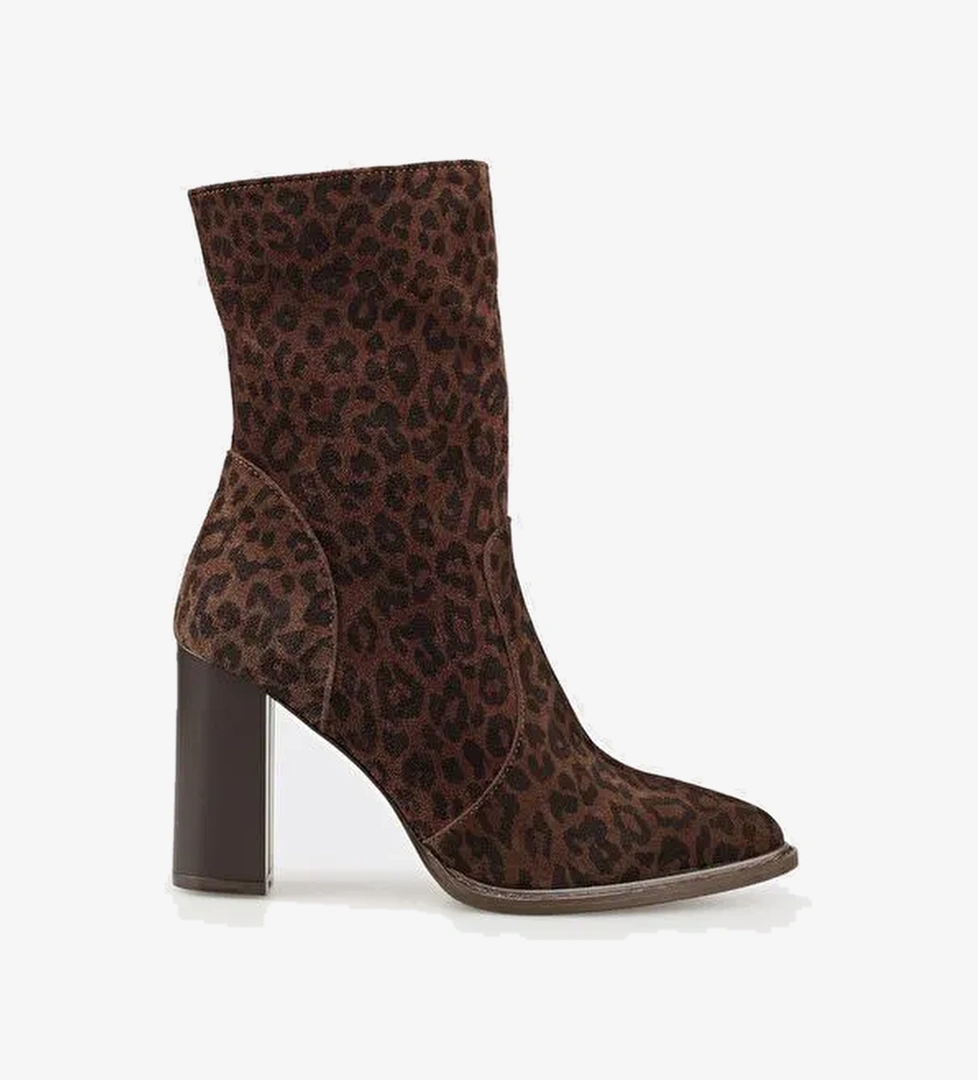 Elle Elle Belirsiz Kahve Hayvan Desenli Deri Kadın Yüksek Topuk Bot Boyner'de! Belirsiz - 1. görsel