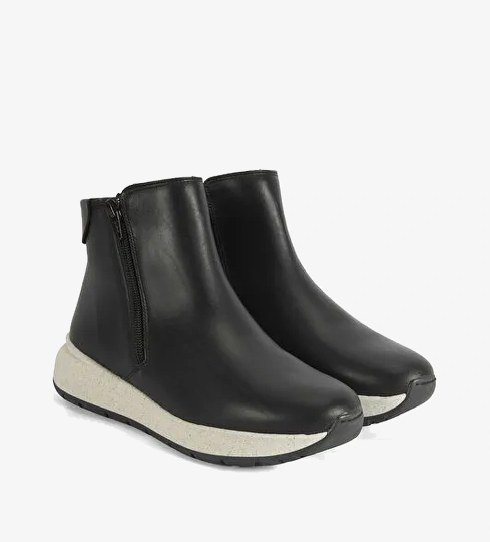 Desa Gillian Siyah Kadın DesaComfort Fermuarlı Deri Bot Boyner'de! Siyah - 1. görsel