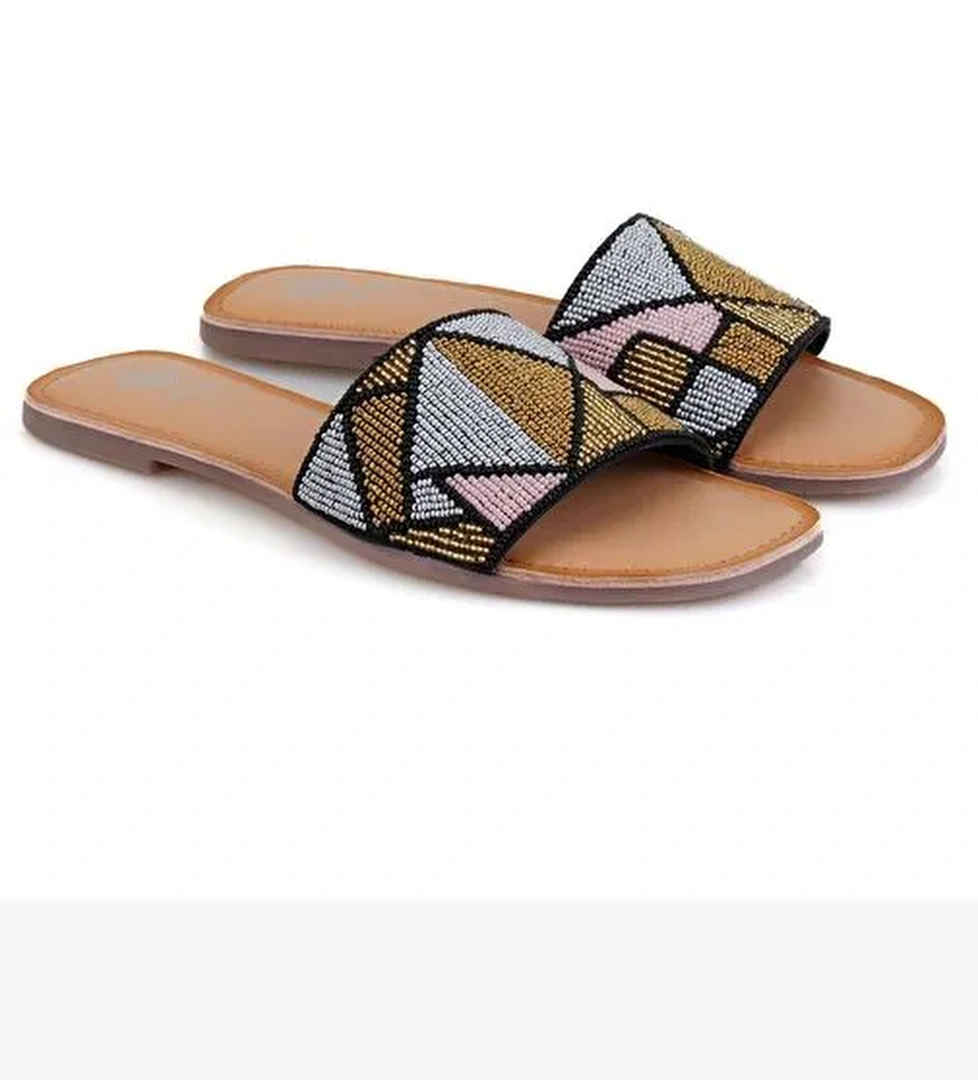 Desa Desa Kadın Çok Renkli Boncuk İşlemeli Terlik Boyner'de! Çok Renkli - 1. görsel