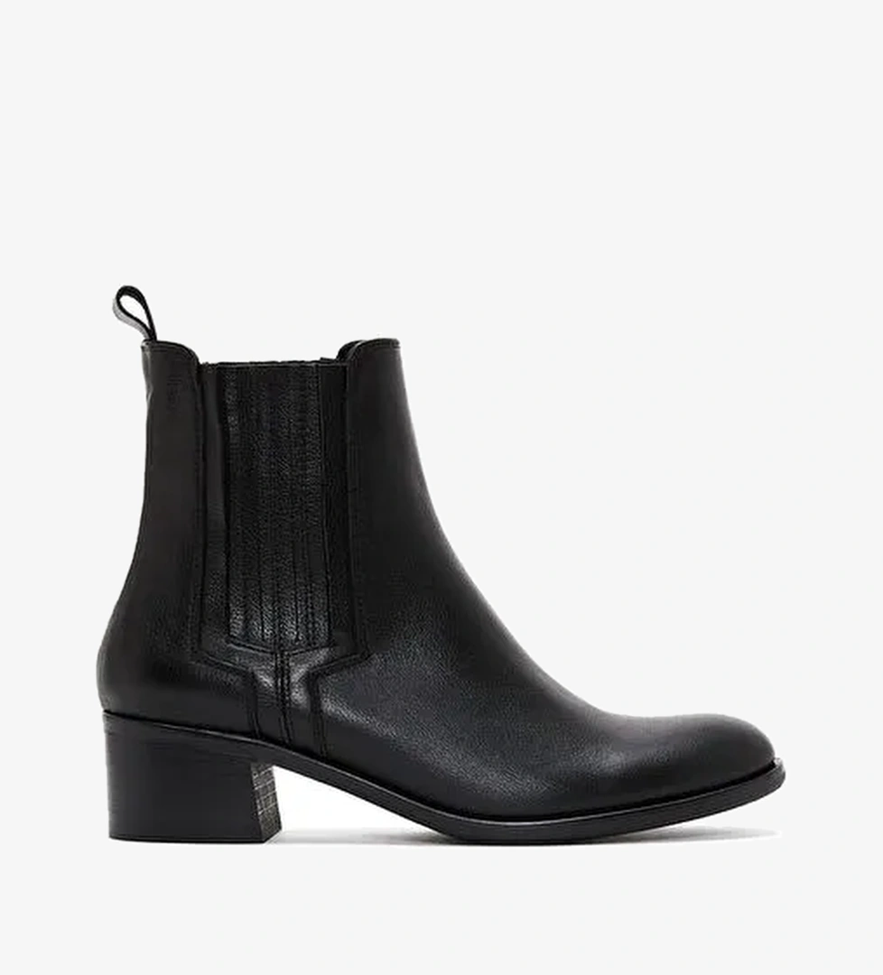 Derimod Derimod Kadın Siyah Deri Topuklu Chelsea Bot 23WFD150218 Boyner'de! Siyah - 1. görsel