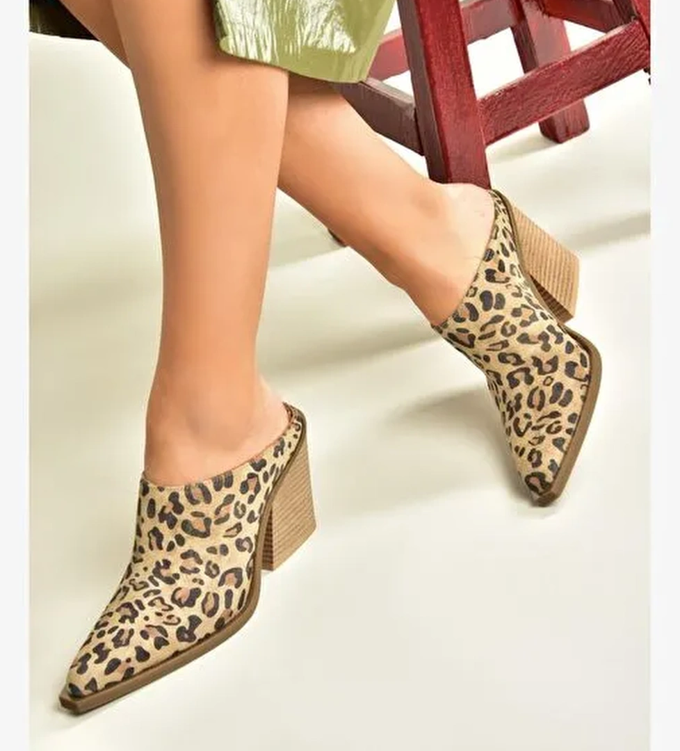 U654806102 Leopar Hakiki Deri Süet Western Topuklu Ayakkabı