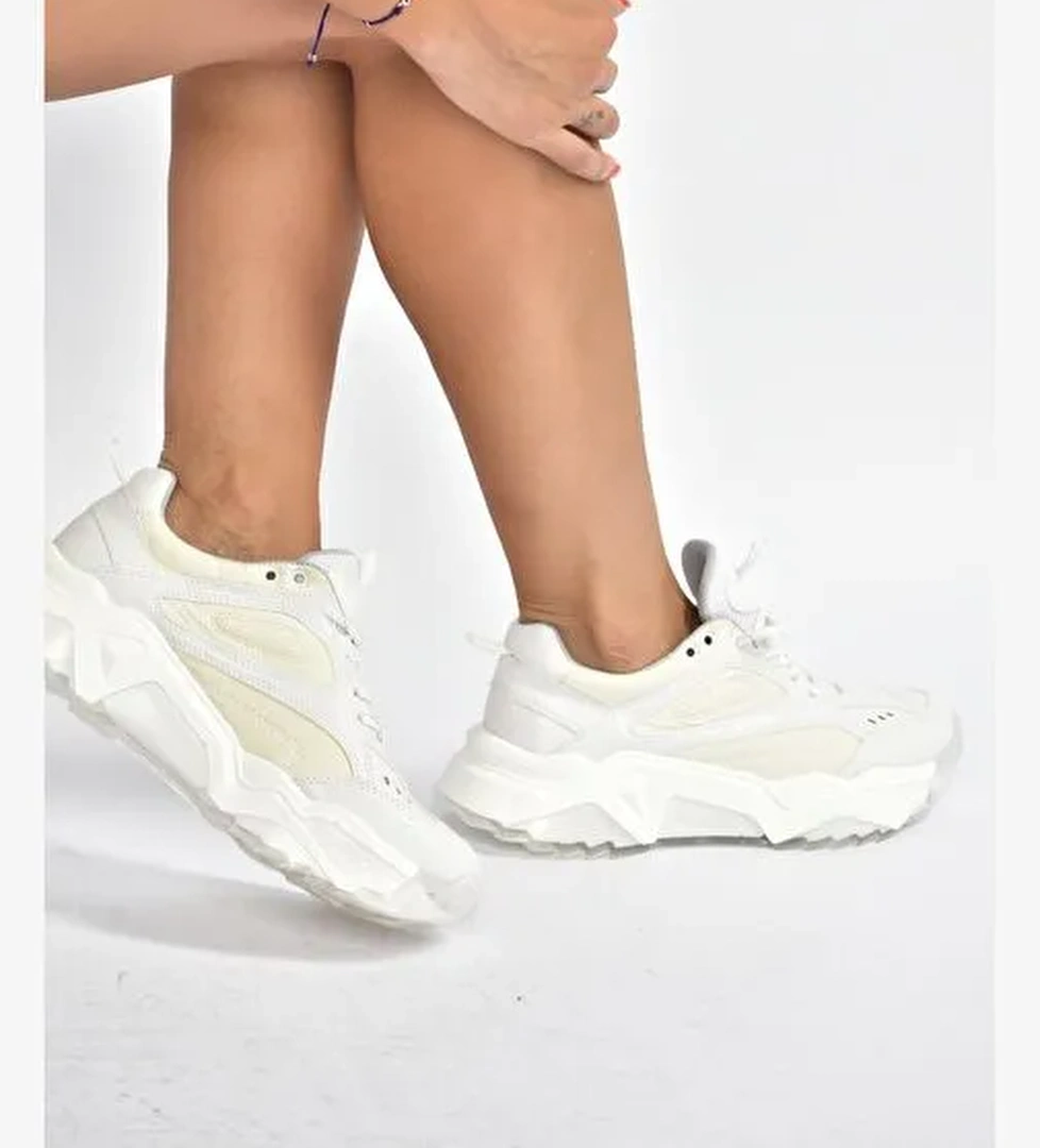 V312611809 Beyaz Kalın Tabanlı Spor Ayakkabı Sneakers