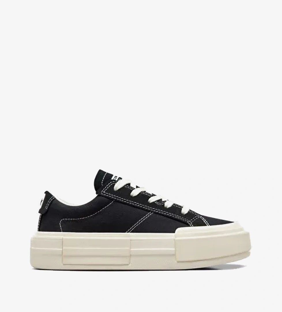 Siyah Converse Cruise