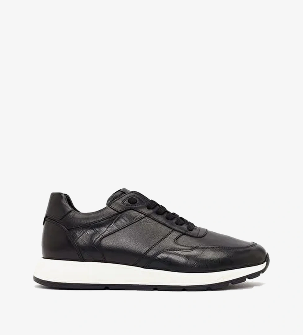 Erkek Siyah Bağcıklı Kalın Tabanlı Deri Sneaker 26SFD640318