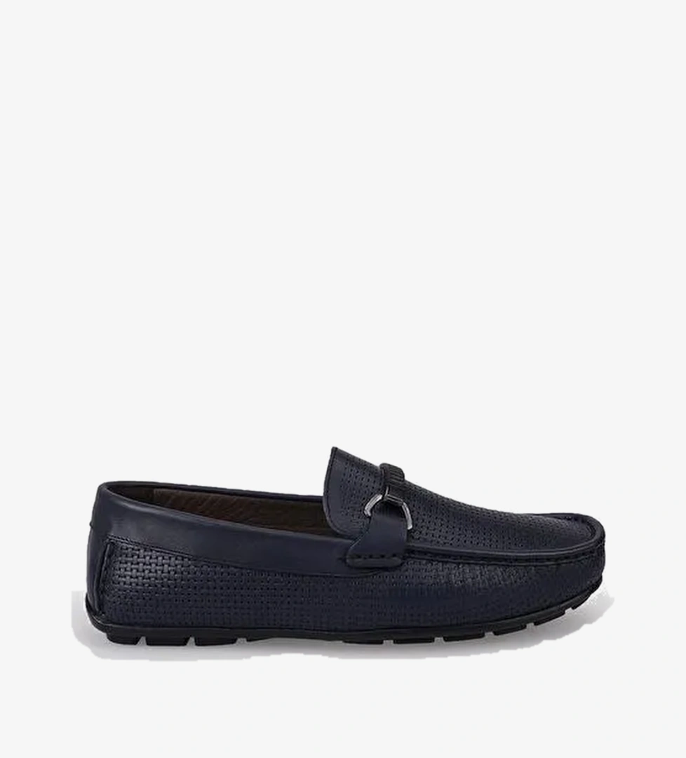 Lacivert