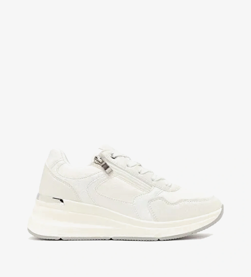 Kadın Beyaz Yandan Fermuarlı Bağcıklı Kalın Tabanlı Sneaker 26PFE457114