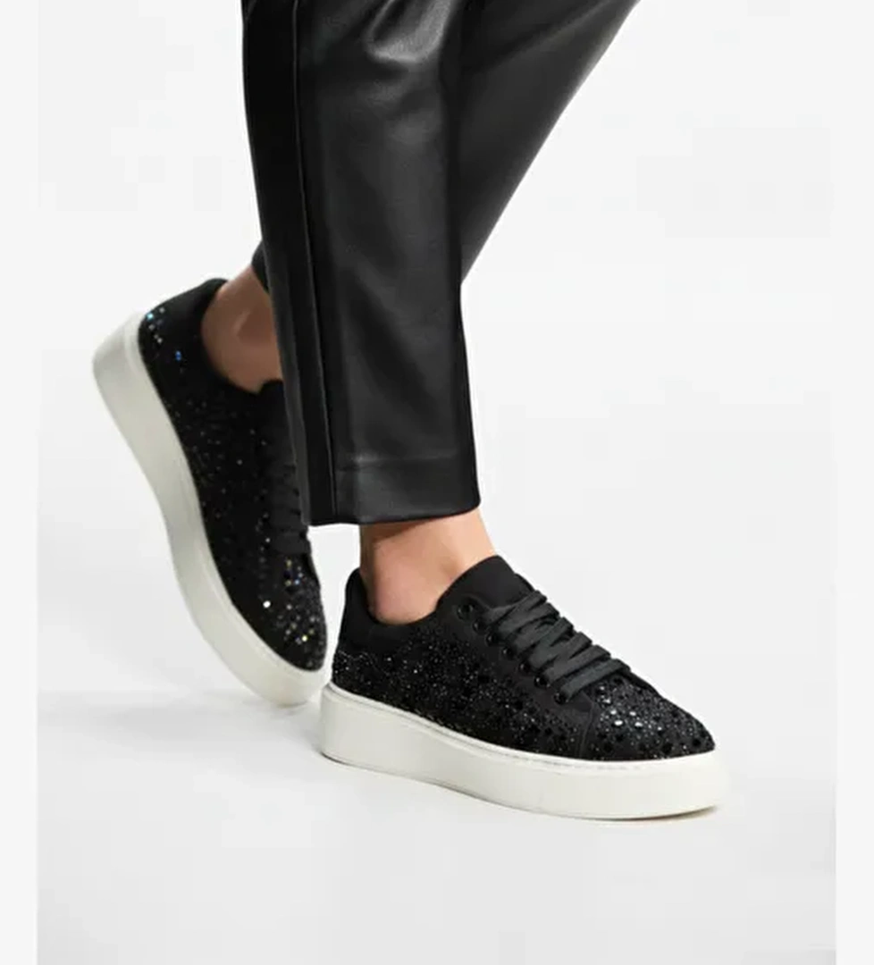 Y444708402 Siyah Süet Taş Detaylı Kadın Spor Ayakkabı Sneakers