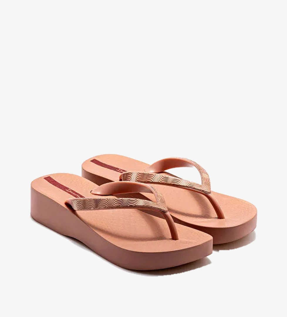 Açık Pembe Kadın Parmak Arası Plaj Terliği FF0029