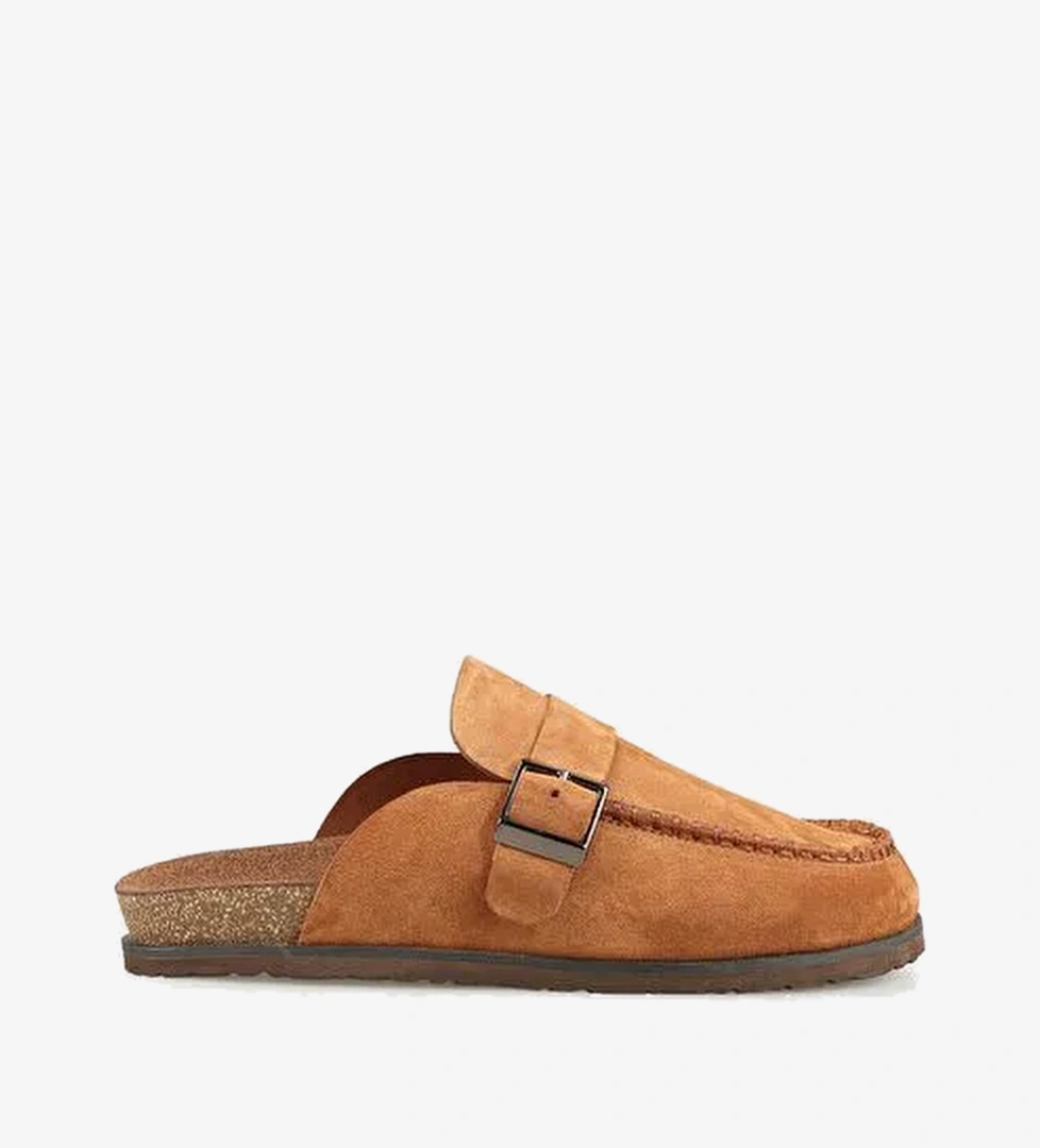 Elle Camel