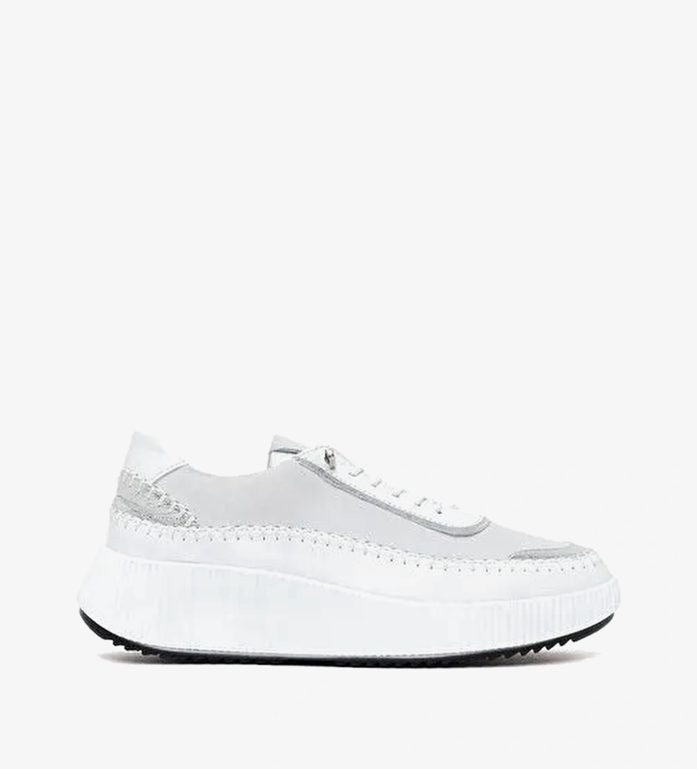 Kadın Beyaz Bağcıklı Kalın Tabanlı Deri Sneaker 26PFD511614