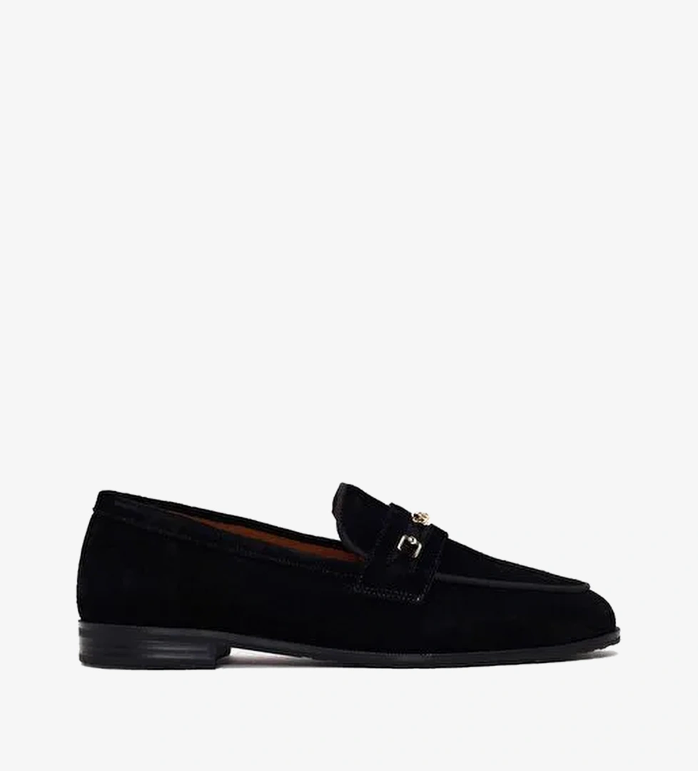 Siyah