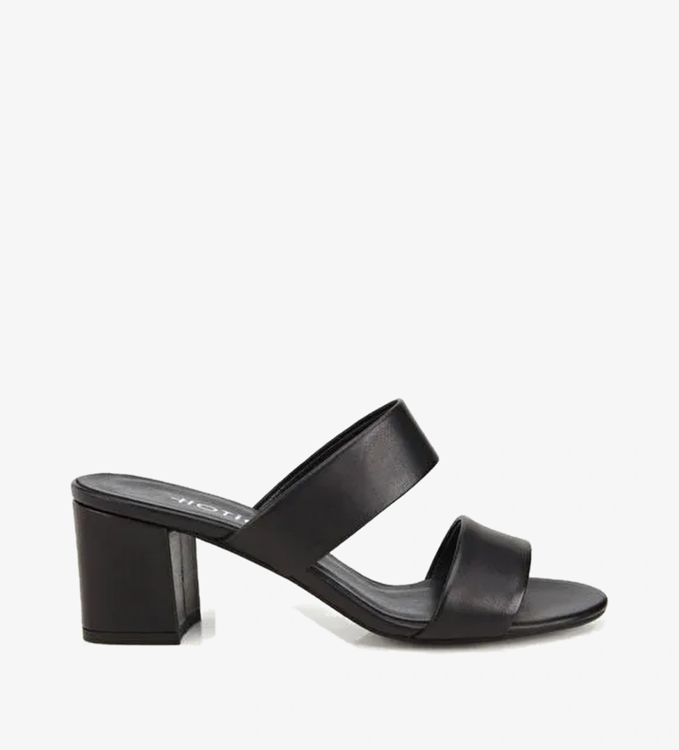 Siyah