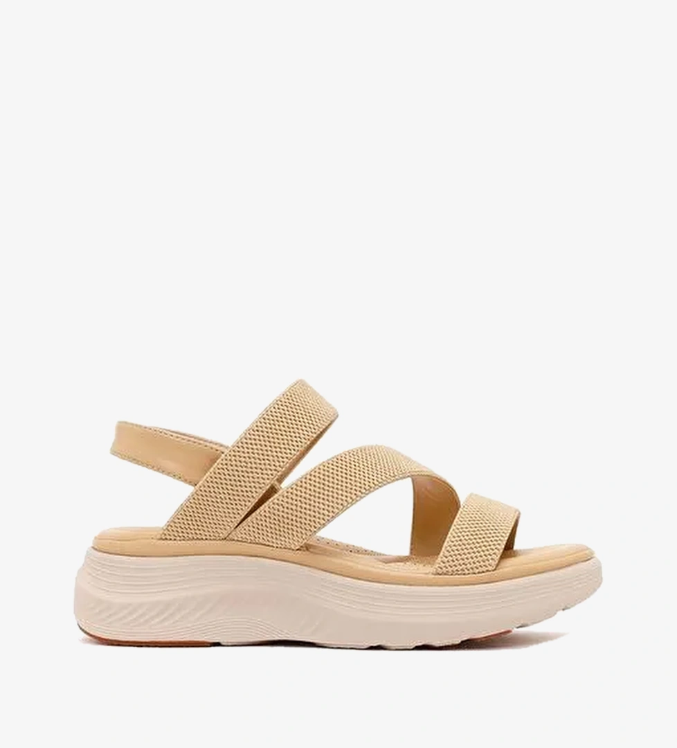 Kadın Bej Kalın Tabanlı Kumaş Comfort Sandalet 26SFE46416F