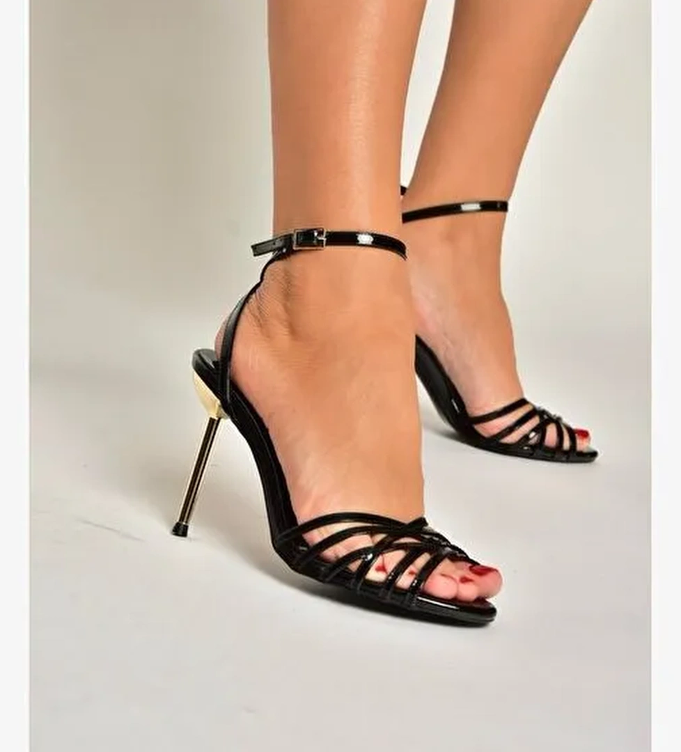 Y820016408 Siyah Rugan İnce Topuklu Kadın Abiye Ayakkabı