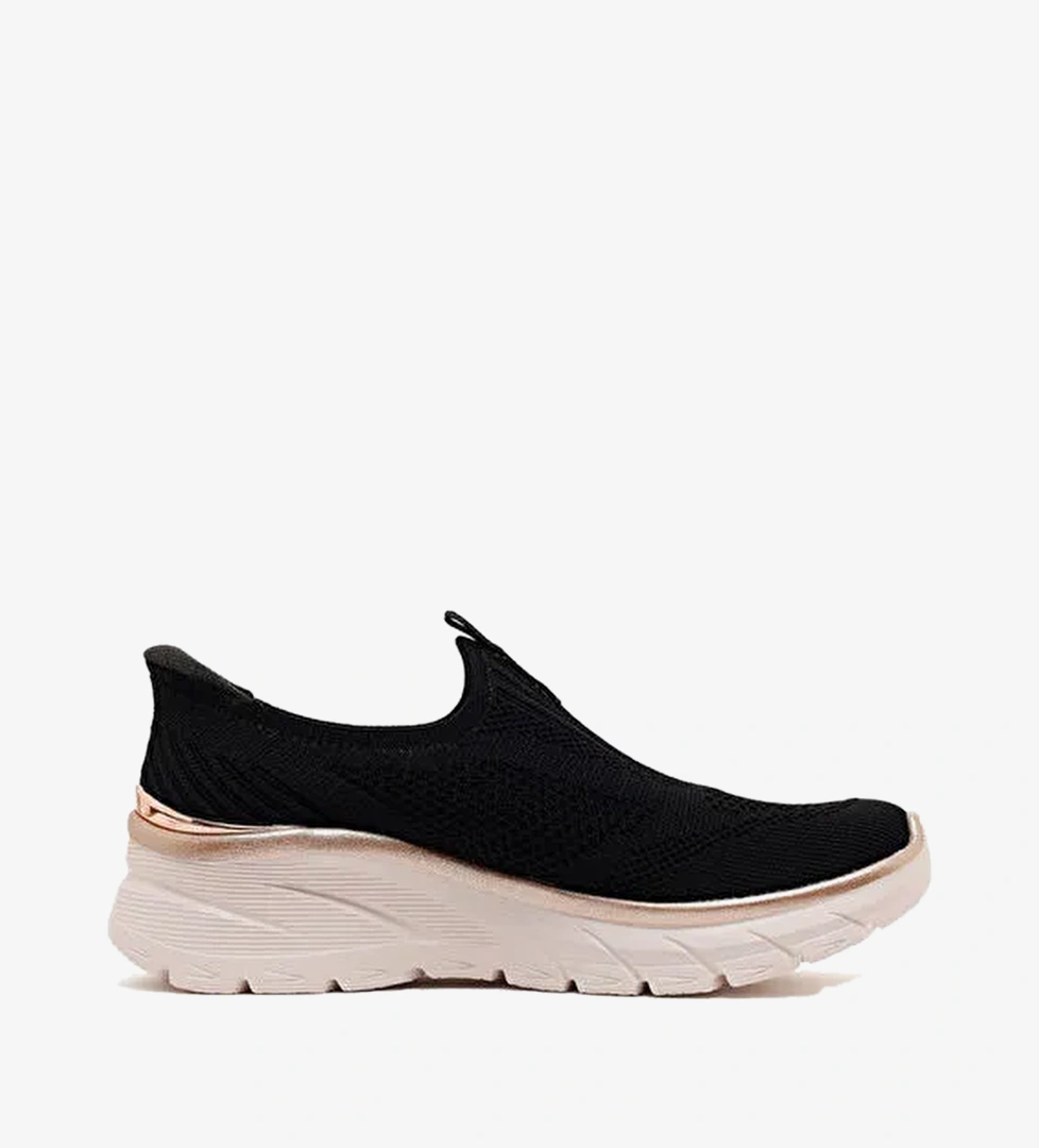 Skechers 150381TK BKRG FASHION FIT Siyah Kadın Koşu Ayakkabısı