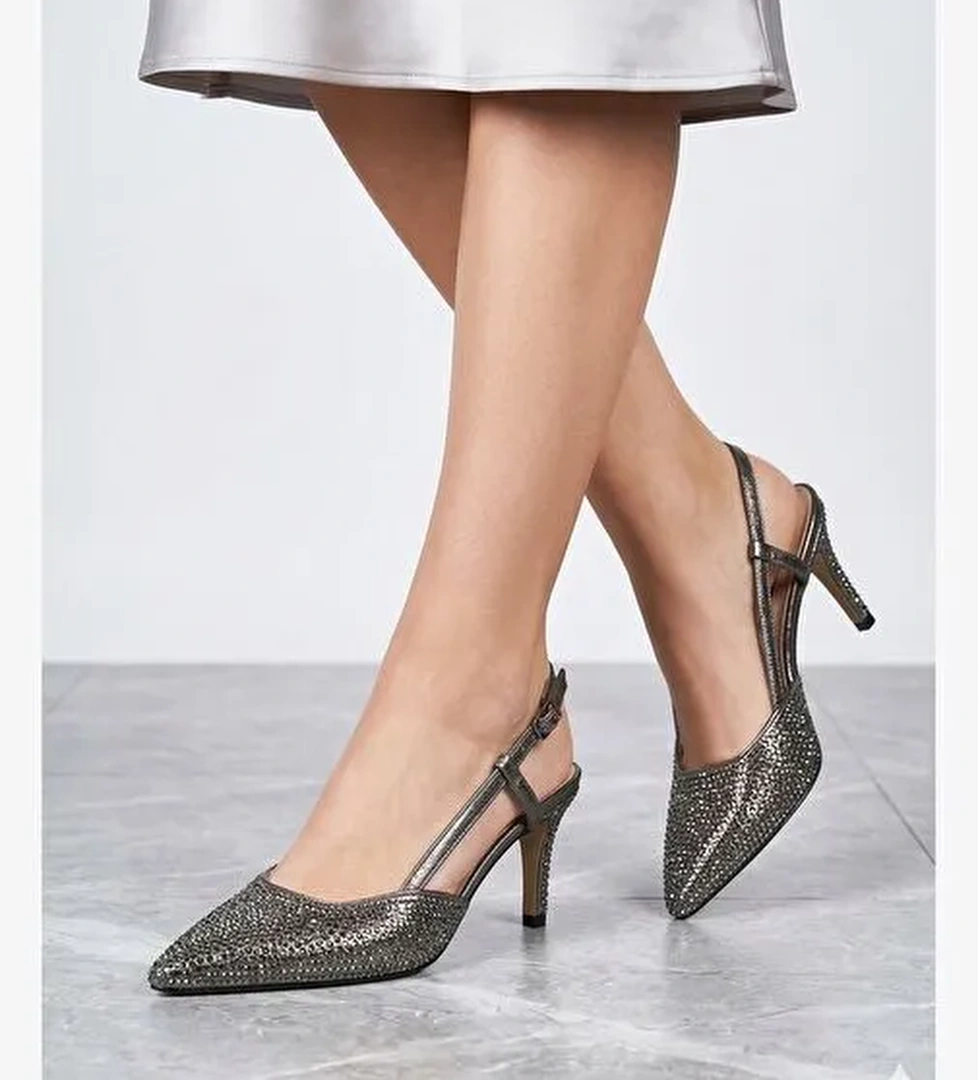 Nemesis Shoes Çelik Nemesis Shoes Nadia Abiye