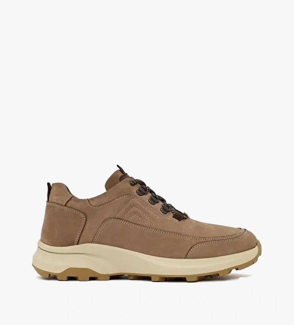Erkek Vizon Bağcıklı Kalın Tabanlı Nubuk Deri Casual Sneaker WM700005DN