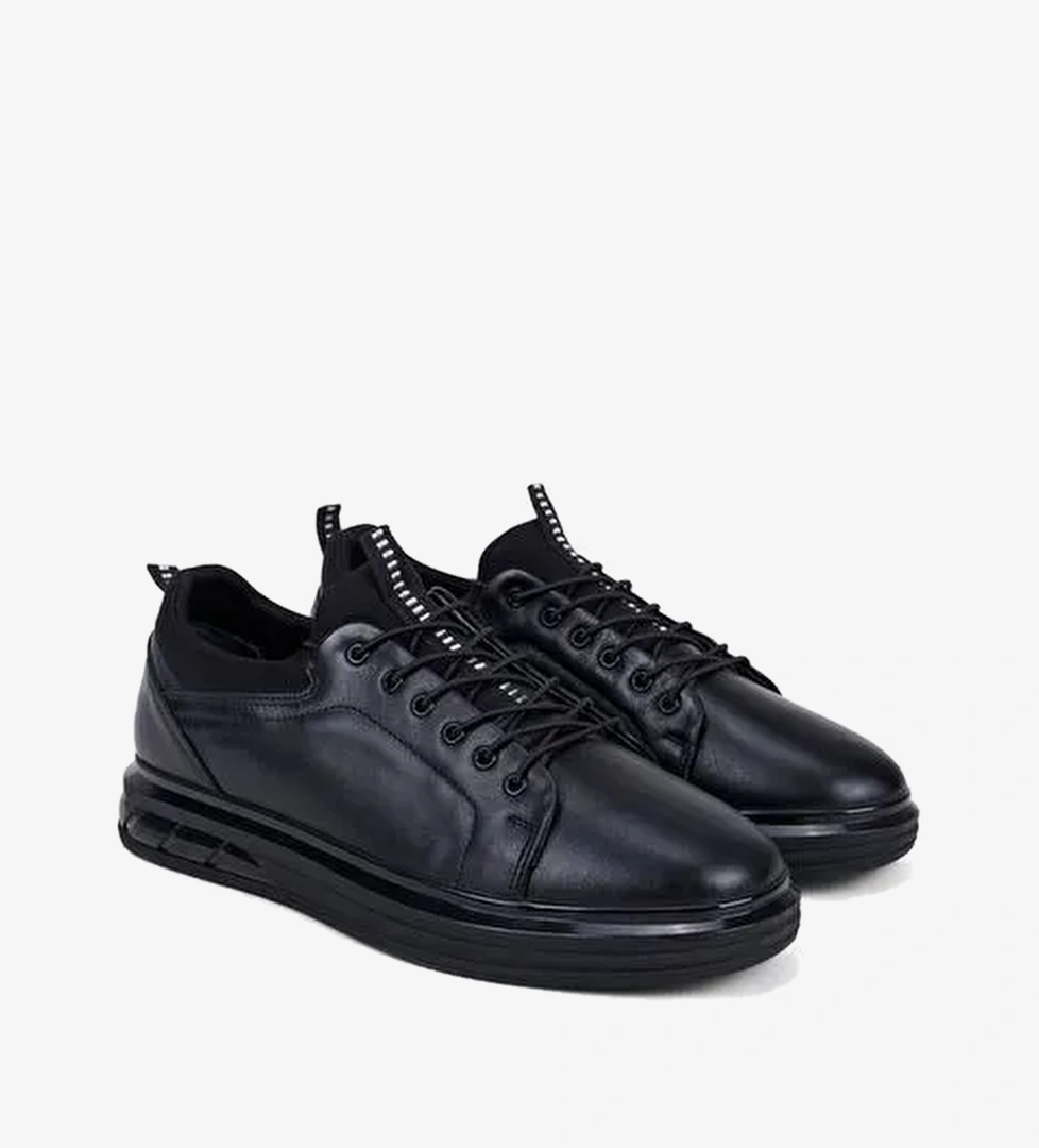 Erkek Siyah Esnek Bilekli Lastik Bağcıklı Deri Sneaker