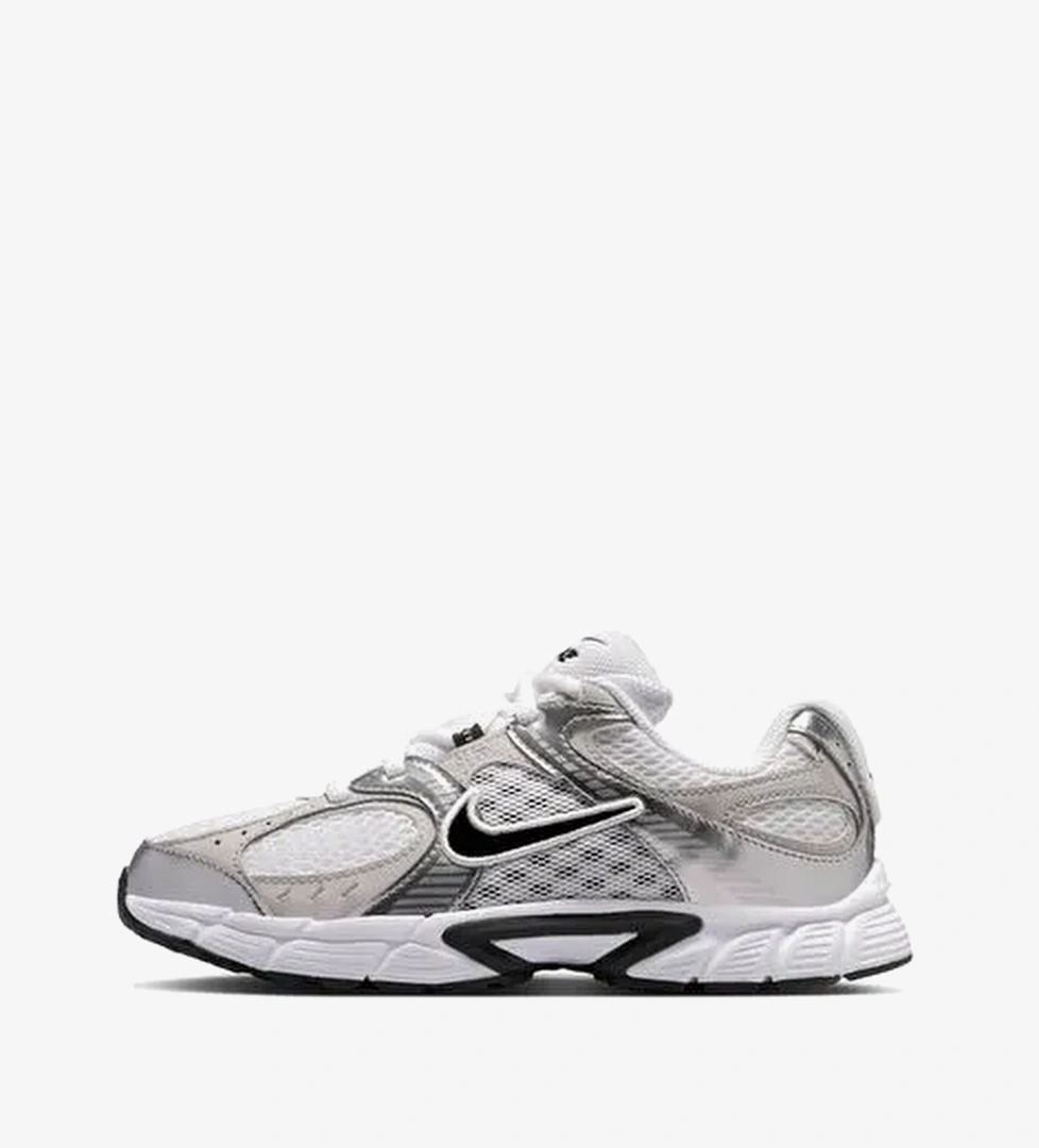 Nike V5 Rnr (Gs) Çocuk Beyaz Sneaker HQ6411-100