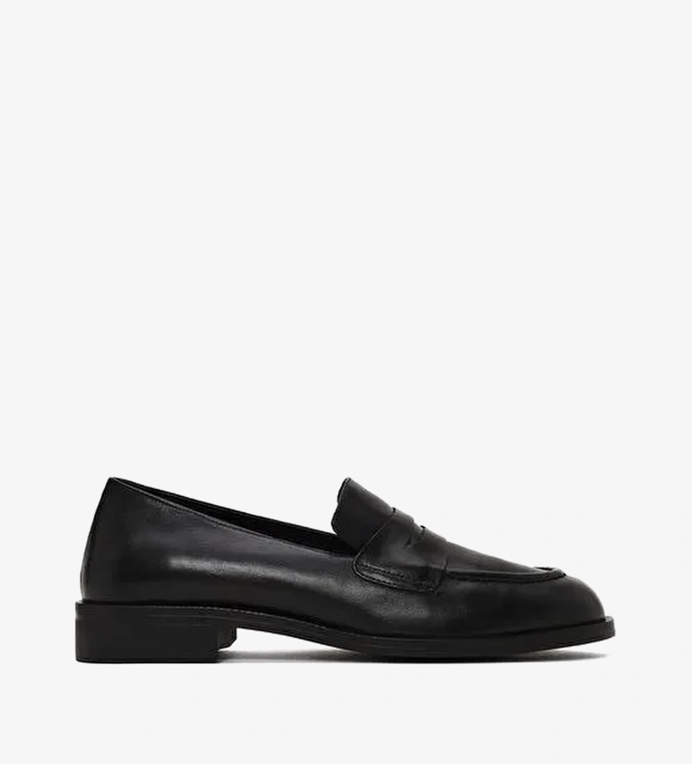 Kadın Siyah Deri Loafer AF180020DV