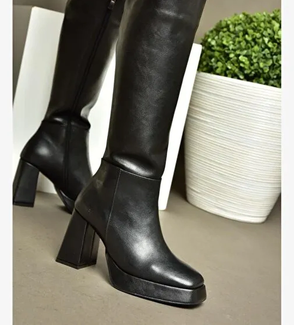 R282230109 Siyah Platform Kalın Topuklu Kadın Çizme