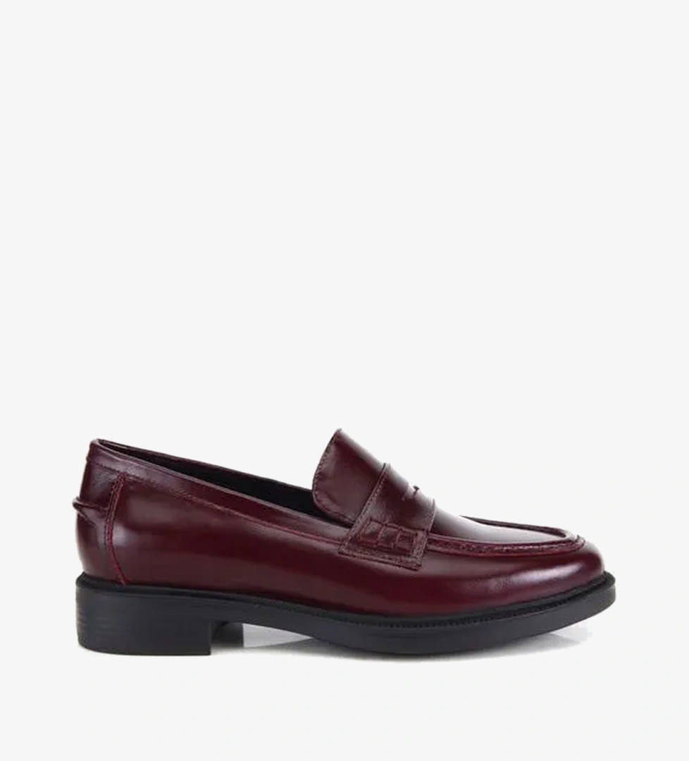 Kadın Rugan Deri Bordo Klasik Makosen Loafer 01AYH337470A780