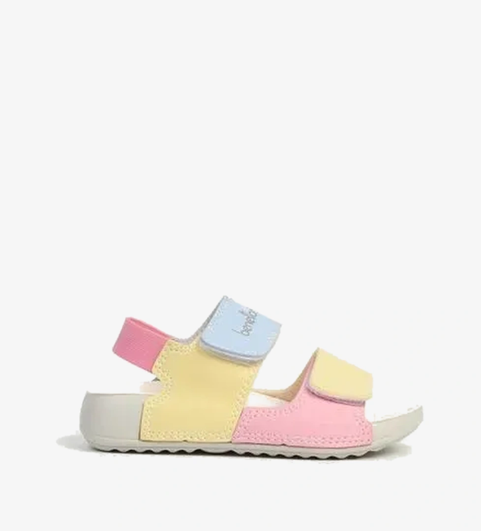 Benetton Bn-1422 Çocuk Terlik