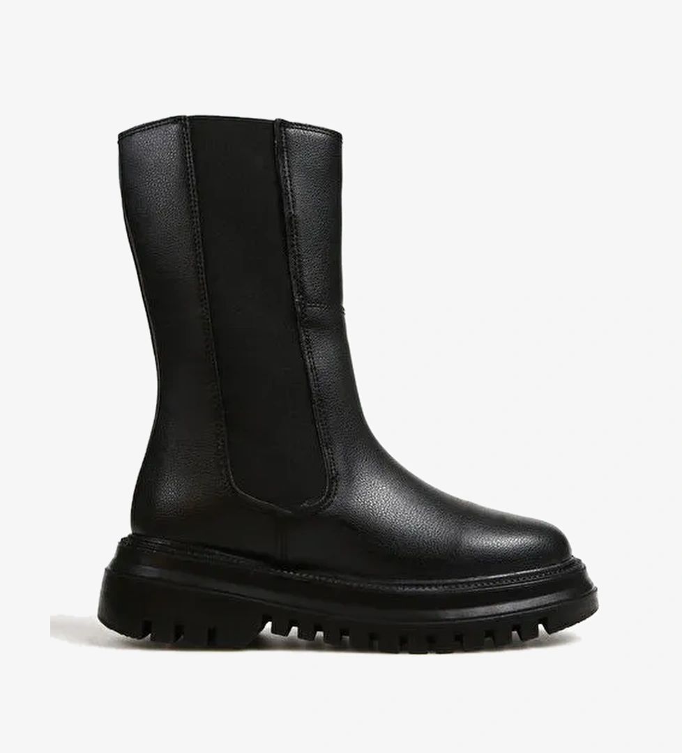 F By Fabrika F By Fabrika Siyah Kadın Bot MARIET model görseli