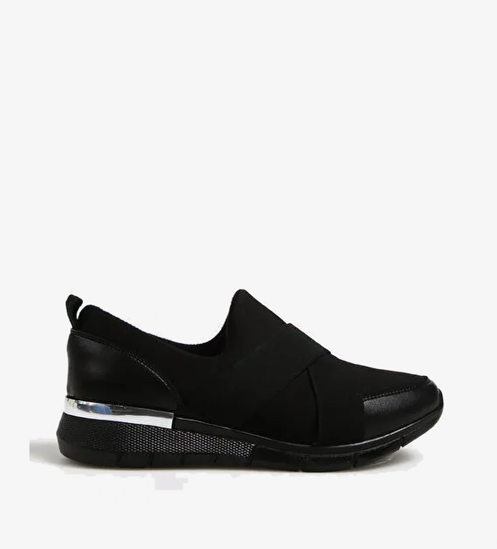 F By Fabrika F By Fabrika Siyah Kadın Günlük Ayakkabı SABE Boyner'de! Siyah - 1. görsel