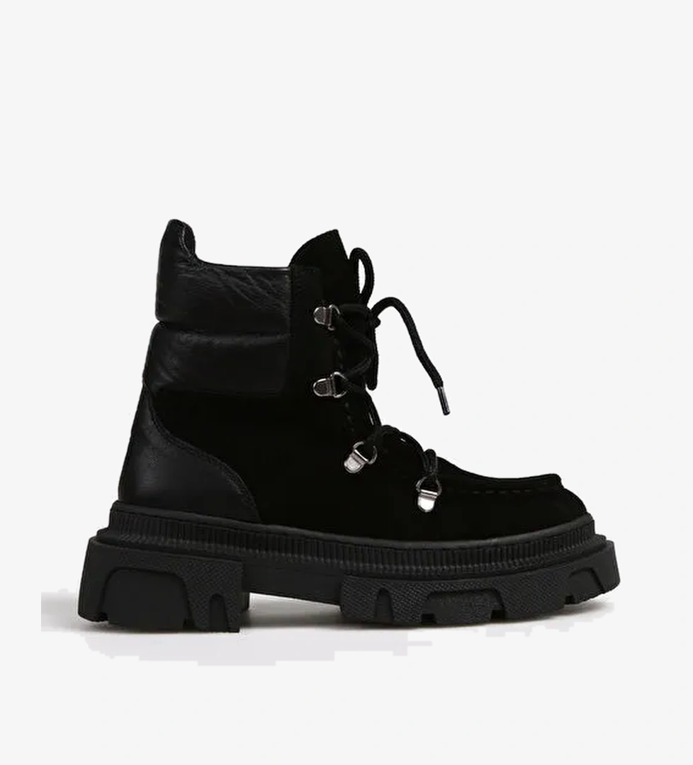 Fabrika Siyah Kadın Bot MELITA - Görsel 1