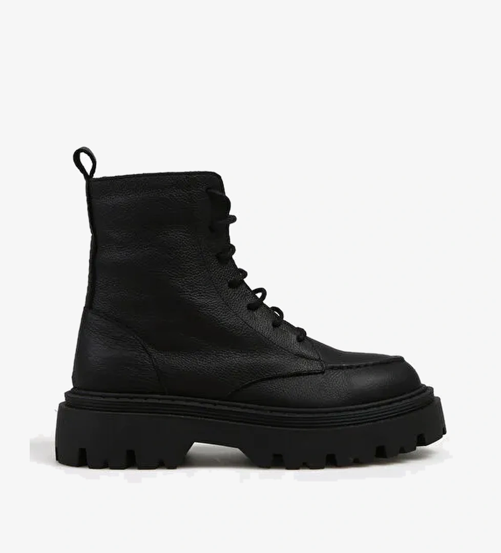 Manijero Siyah Kadın Deri Bot Rosalia - Görsel 1