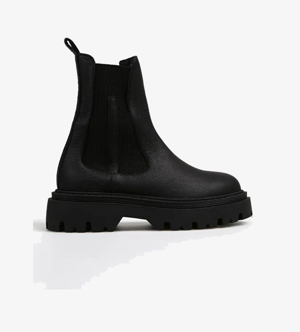 Manijero Siyah Kadın Deri Bot Justina