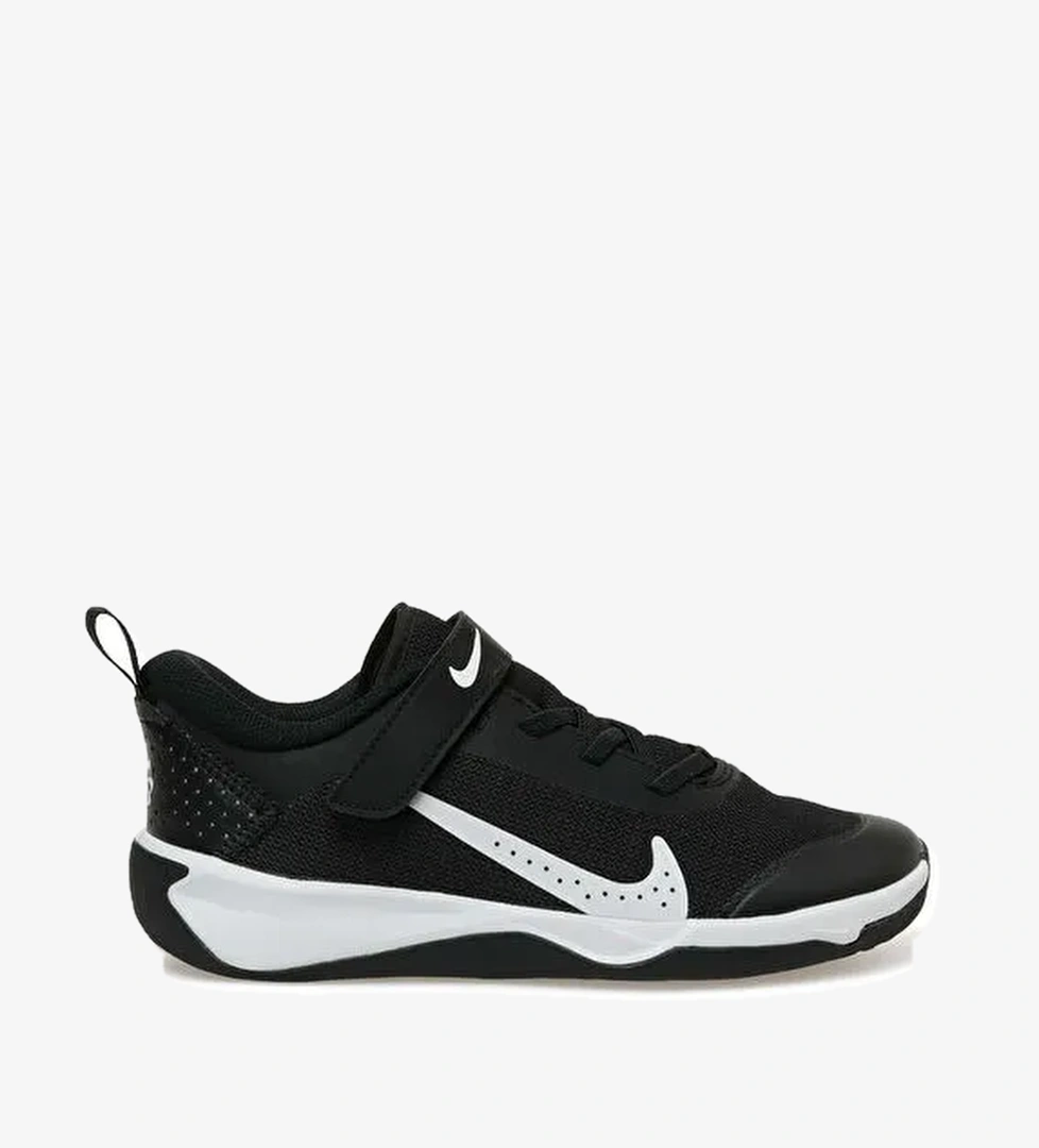Nike Siyah Nike Omni MULTI-COURT Çocuk