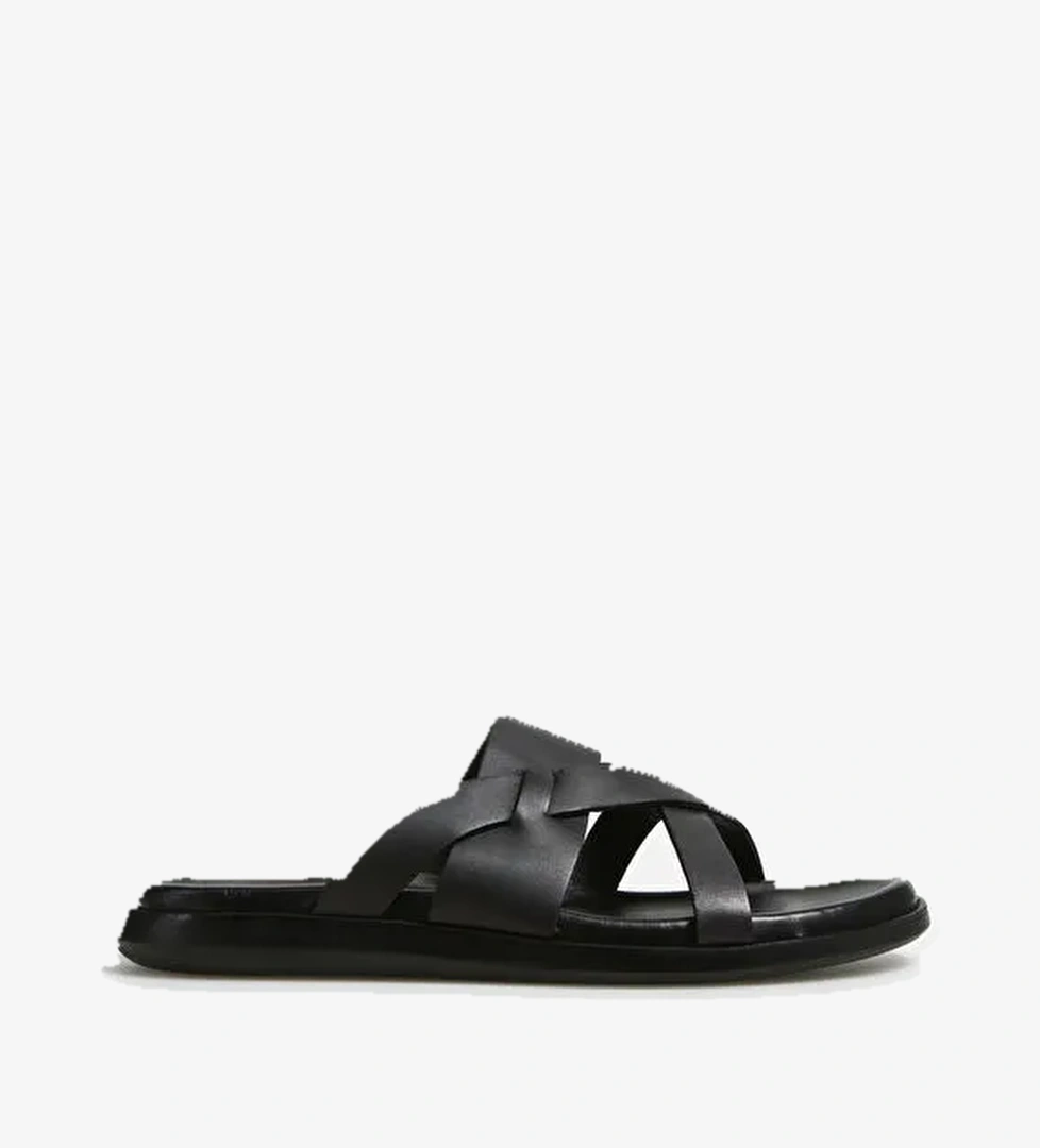 Fabrika Fabrika Siyah Erkek Deri Terlik LUCY model görseli