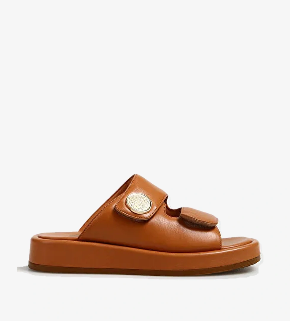 Vince Camuto Vince Camuto Taba Siyah Kadın Deri Terlik Jayne model görseli