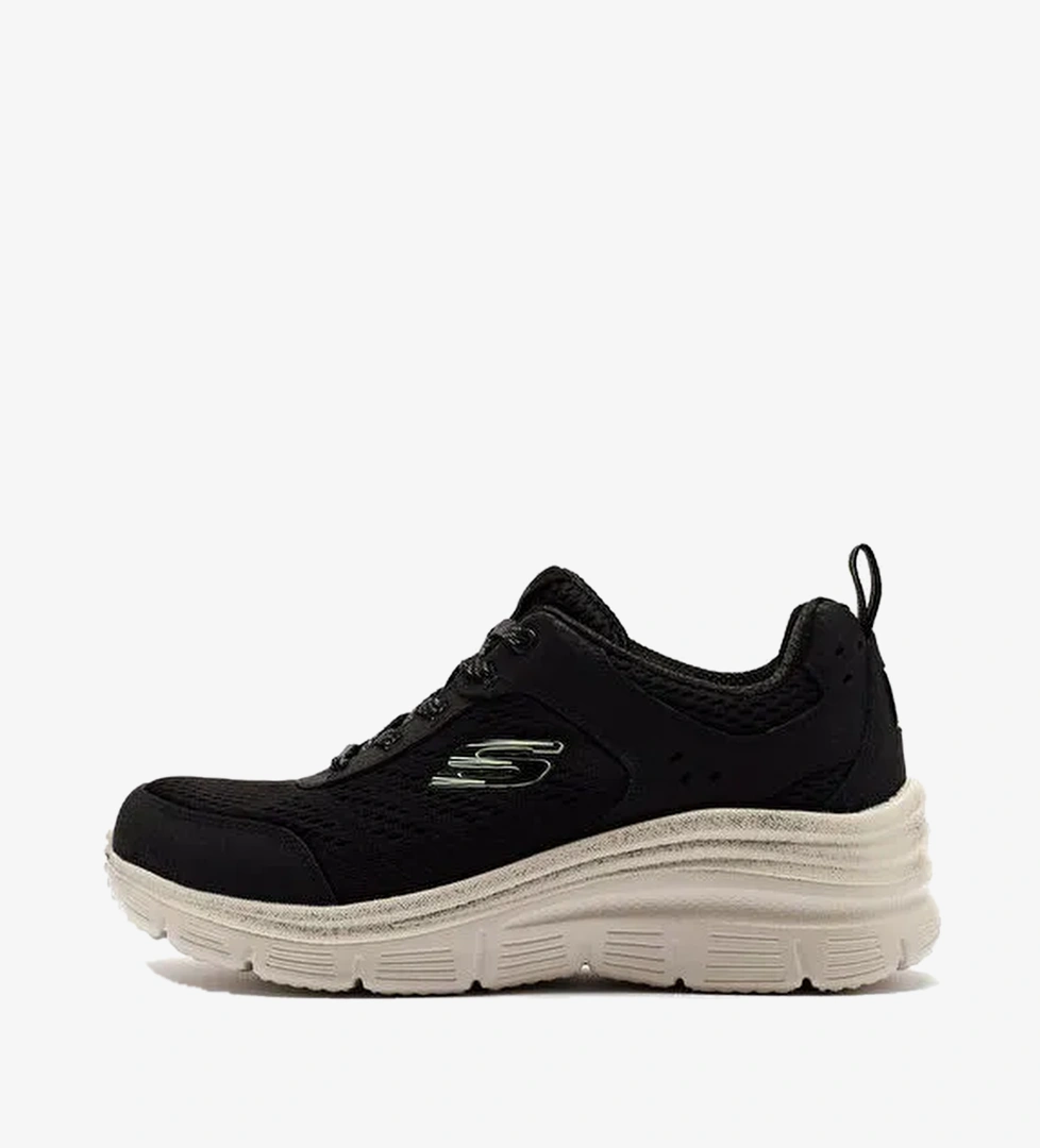 Skechers 896294TK BKGD FASHİON FİT Siyah - Sarı Kadın Günlük Spor Ayakkabı