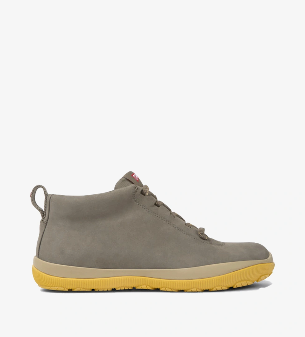 Camper Gri Camper Peu Pista