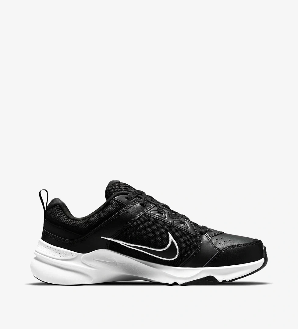 Nike Defy All Day Günlük Spor Ayakkabı - Görsel 1