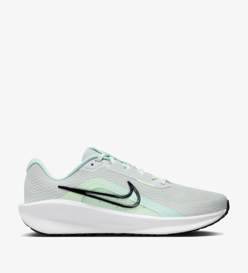 Nike Downshifter 13 Kadın Koşu Ayakkabısı - Görsel 1