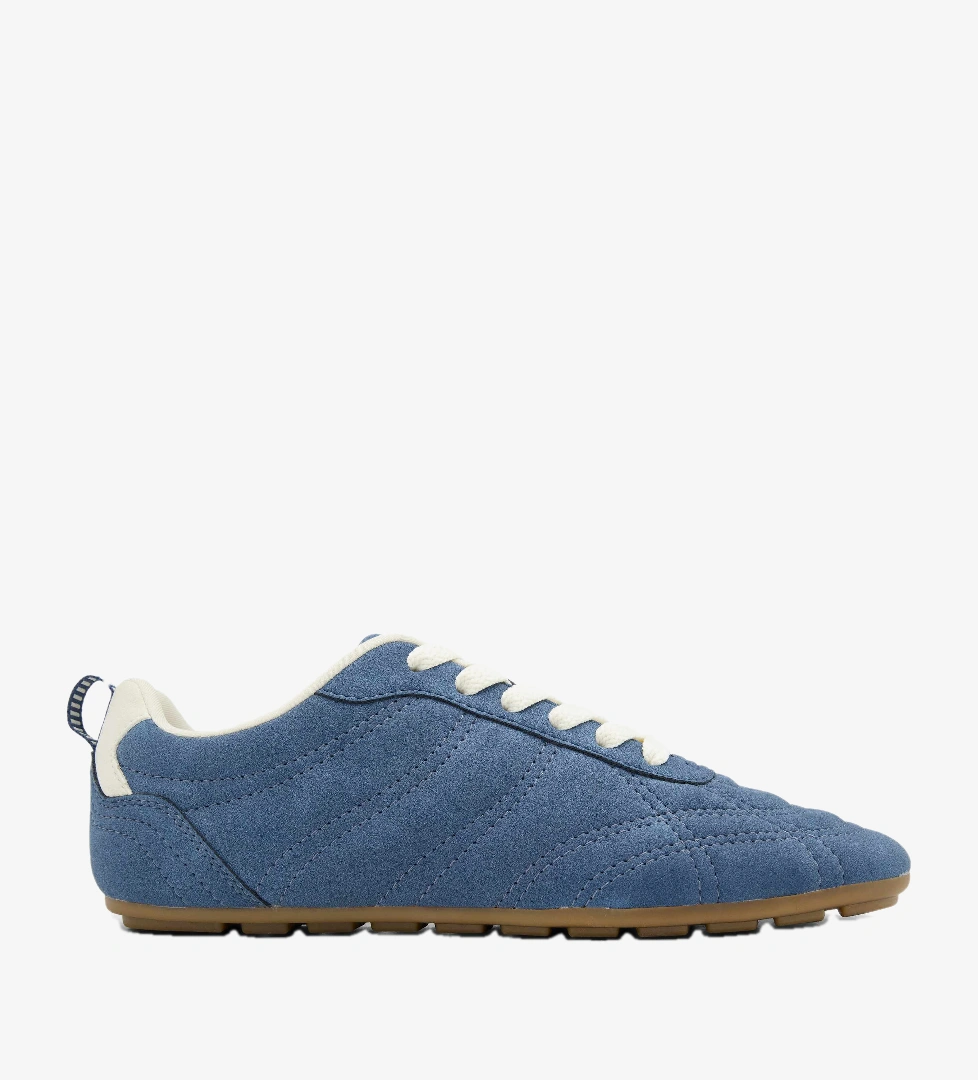 Sneaker
