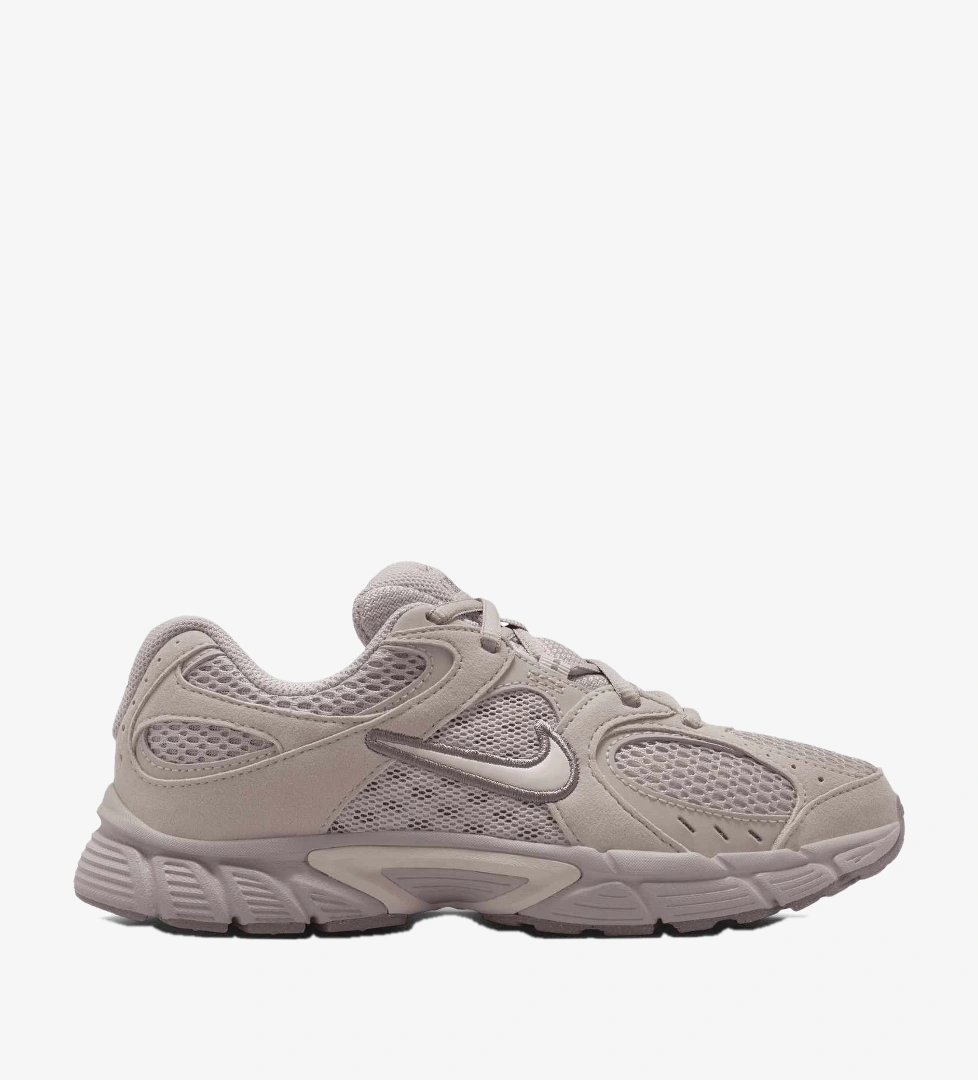 V5 RNR GS Sneaker