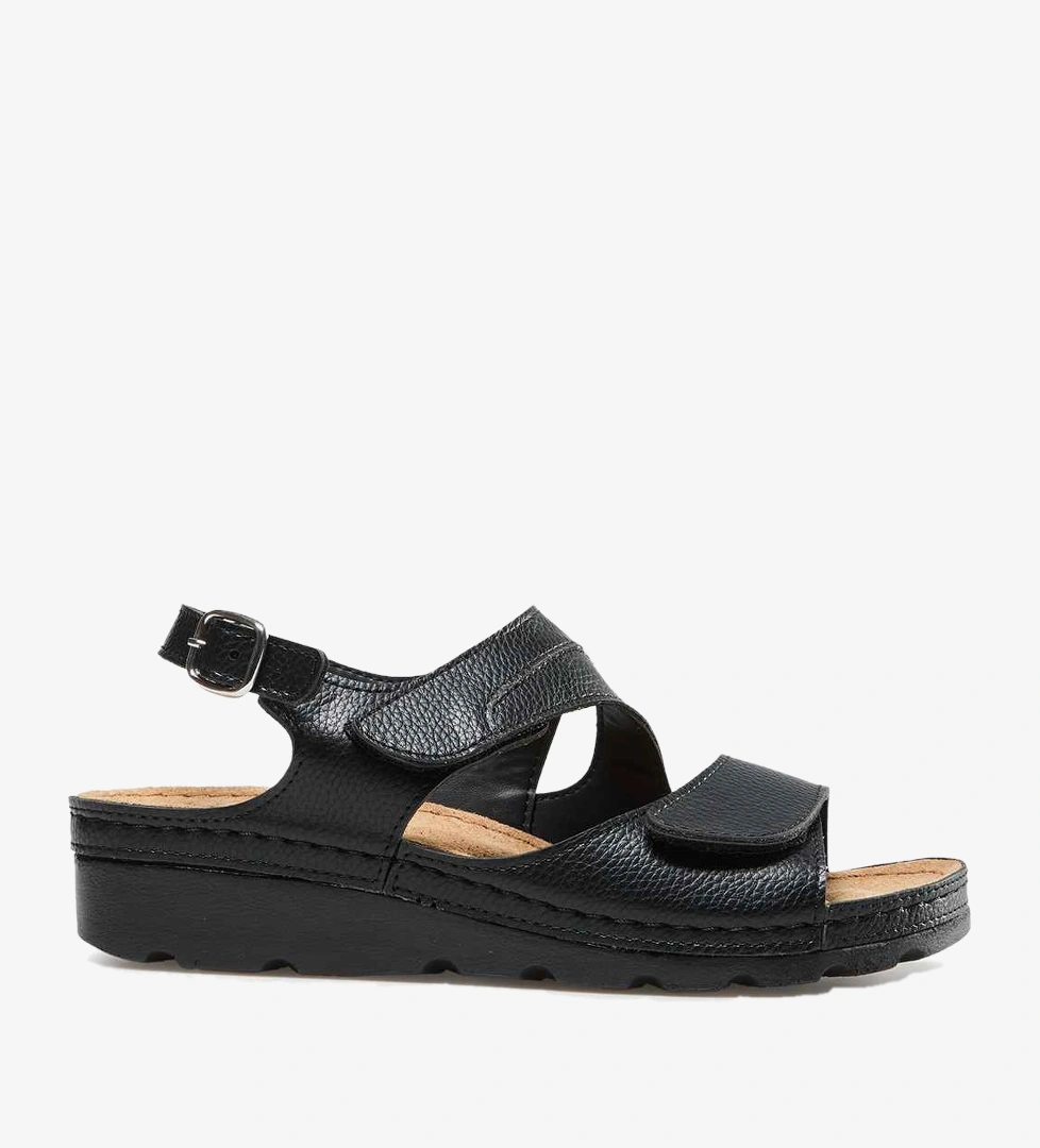 Sandal