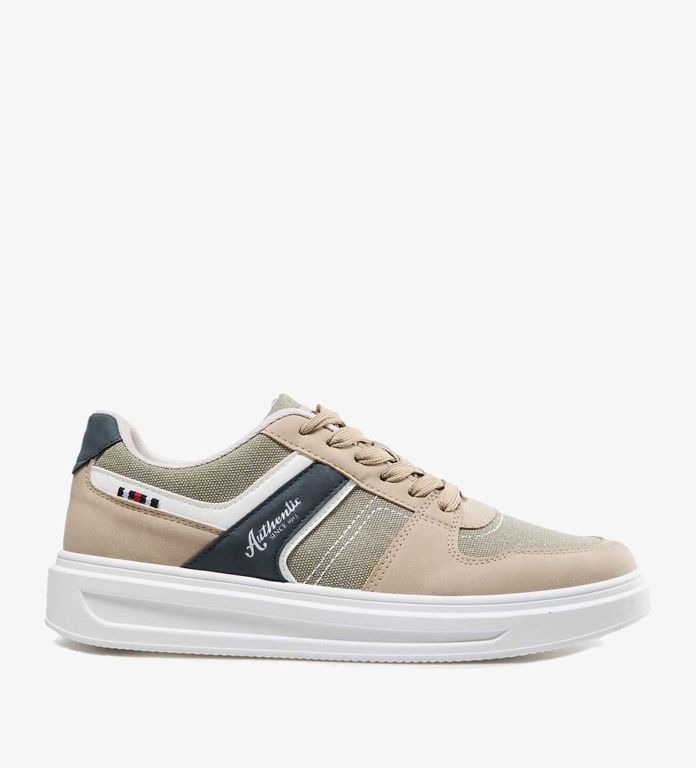 Sneaker