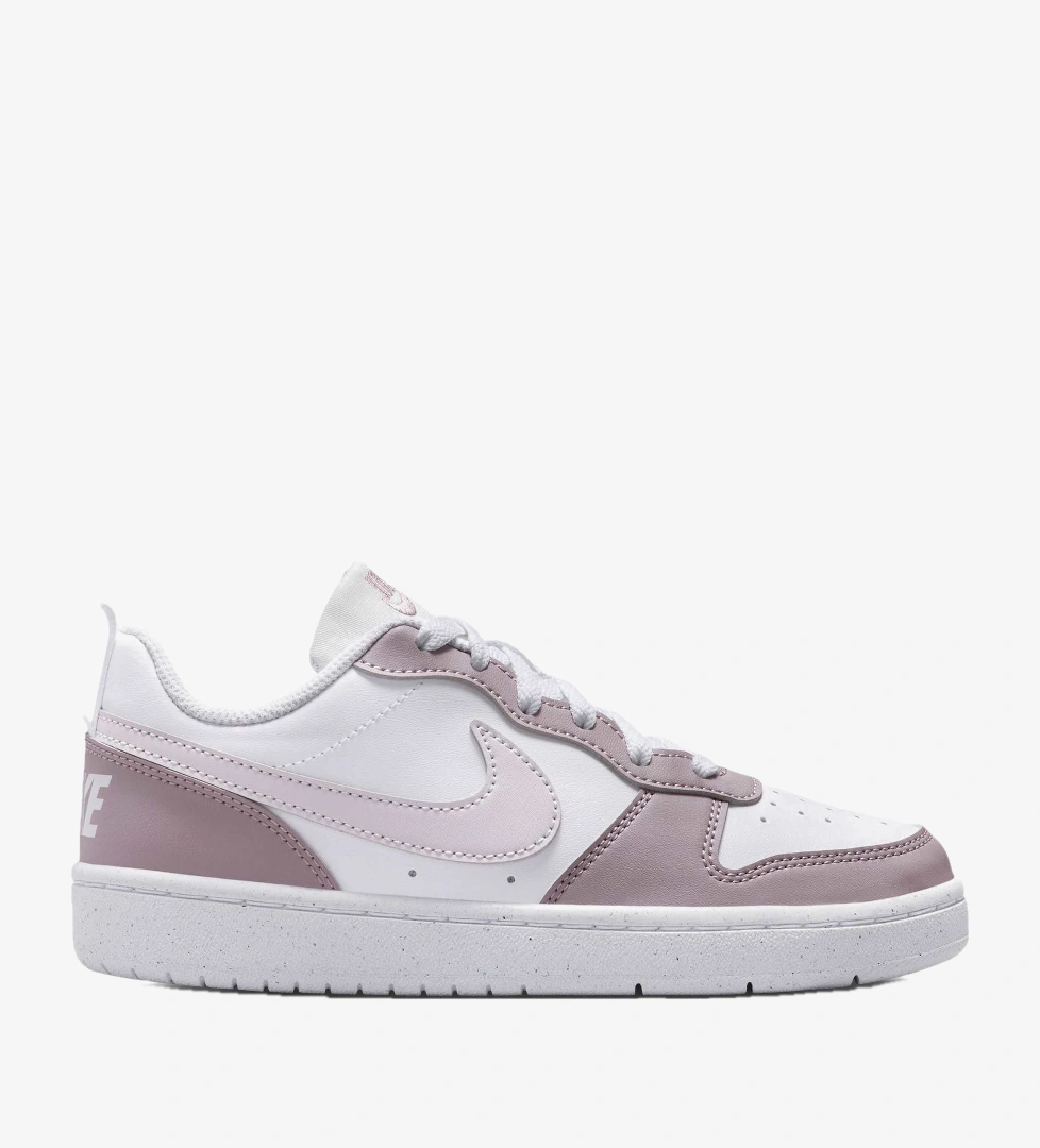Beyaz Nike Borough