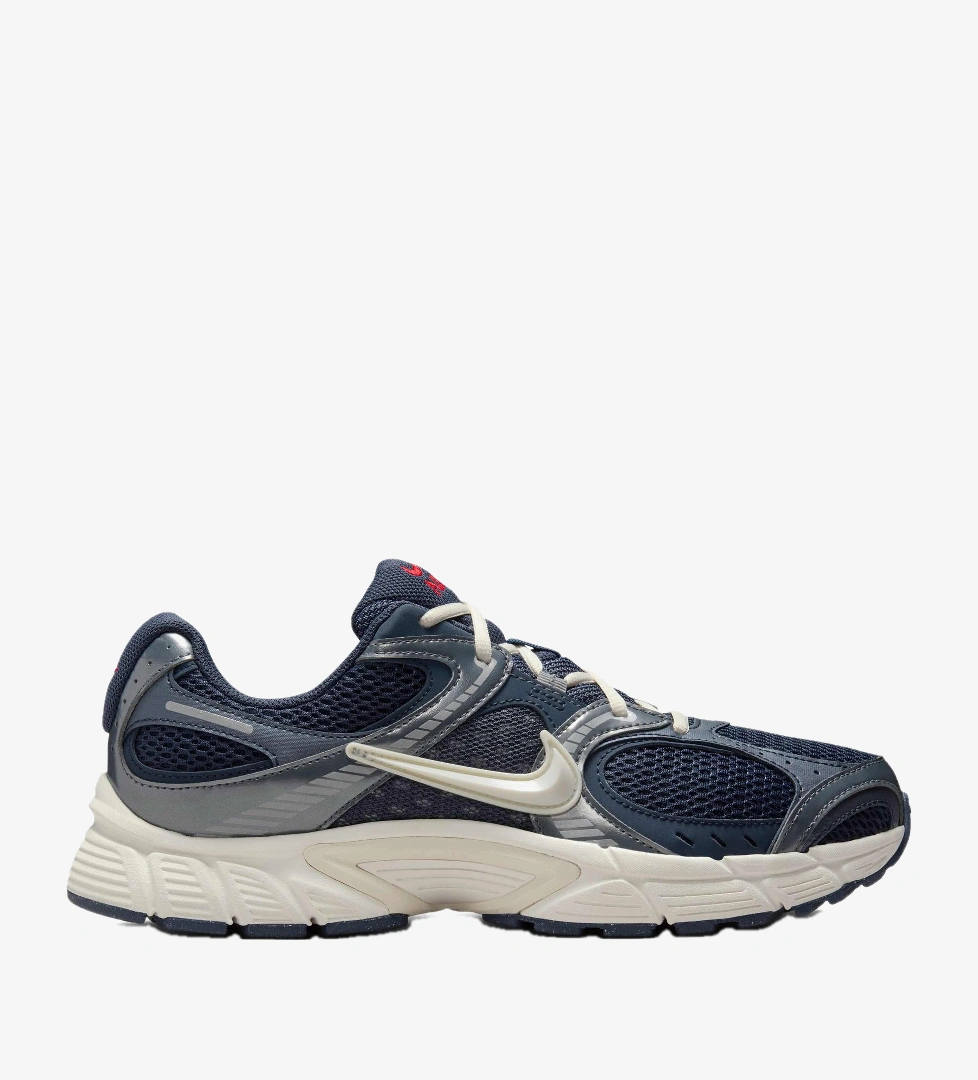 V5 RNR Sneaker