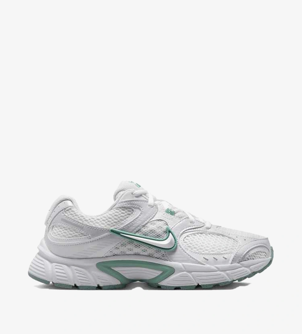 Nike Beyaz Nike V5 RNR