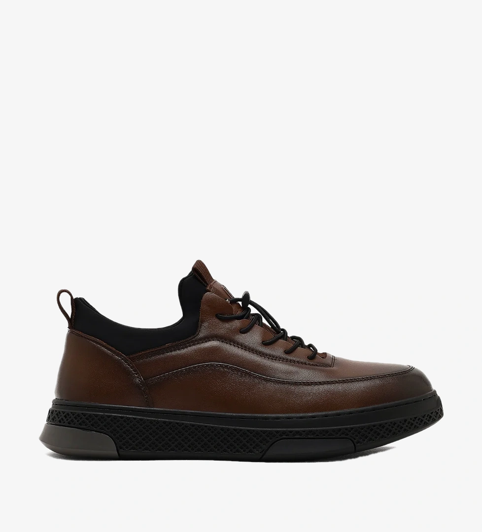 Erkek Kahverengi Bağcıklı Kalın Tabanlı Deri Sneaker