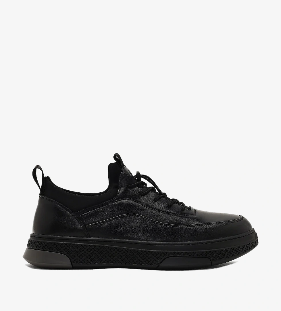Erkek Siyah Bağcıklı Kalın Tabanlı Deri Sneaker