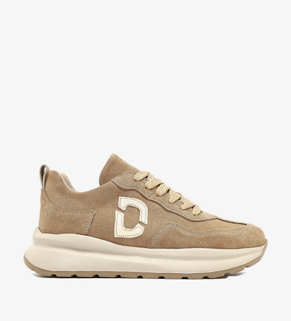 Kadın Bej Bağcıklı Kalın Tabanlı Süet Deri Sneaker